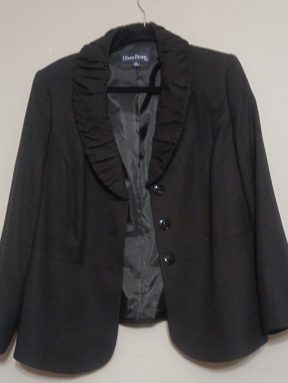 Evan-Picone Black Ruffled Collar Women's Blazer